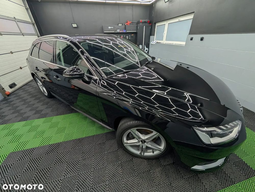 Audi A4 Avant 35 TFSI mHEV S tronic - 9