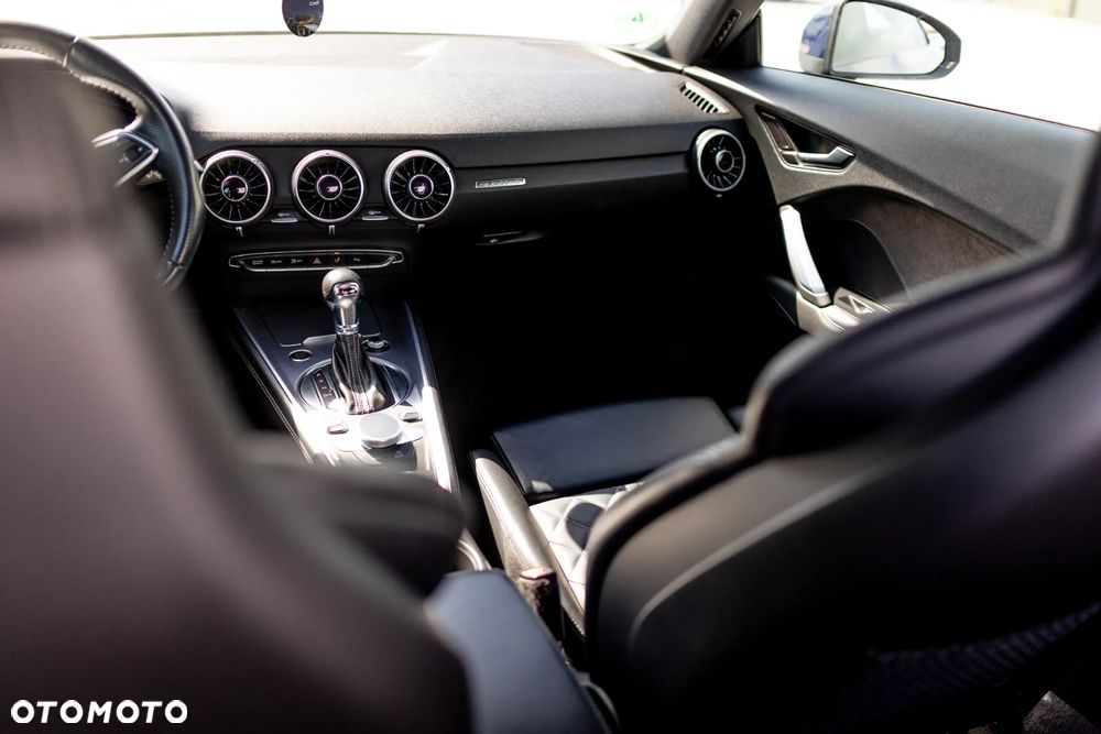 Audi TT Coupé 2.0 TFSI Quattro S tronic - 8