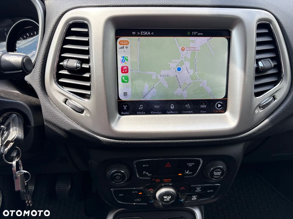 Jeep Compass 1.4 TMair Longitude FWD S&S - 9