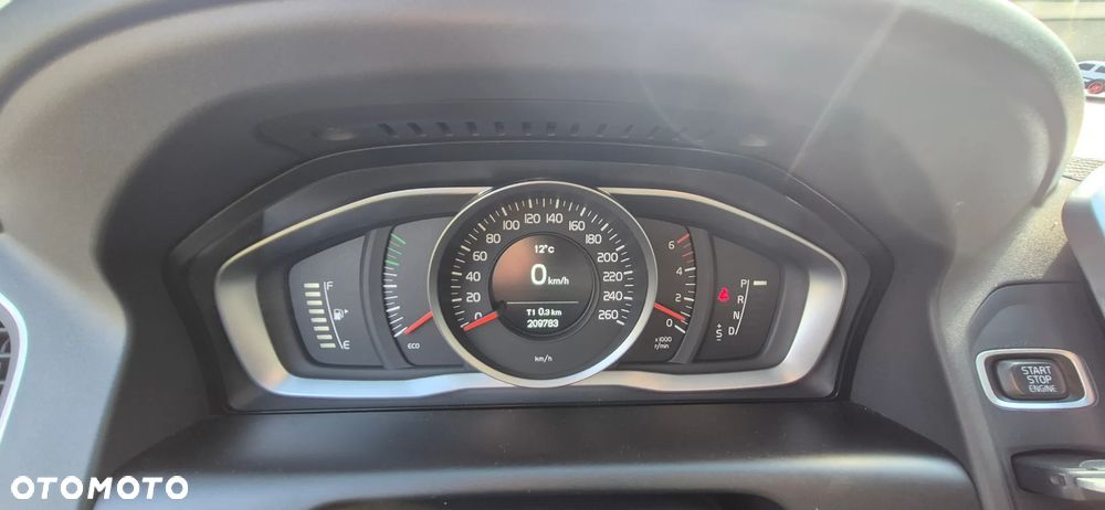 Volvo XC 60 - 2