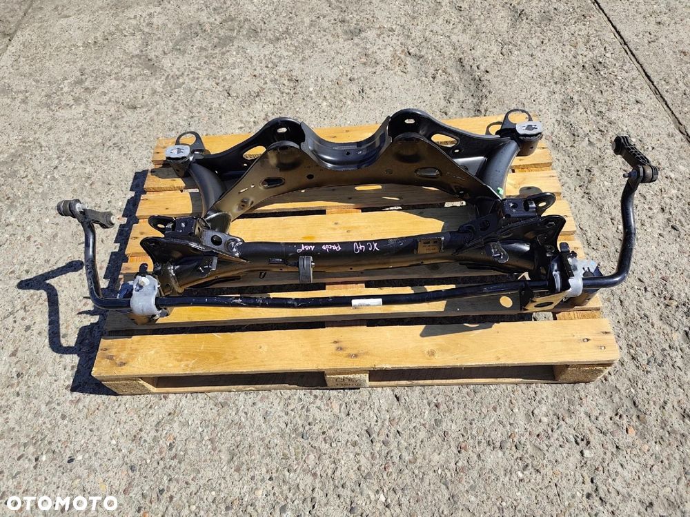VOLVO XC40 TYLNY WÓZEK ZAWIESZENIA FWD - 2