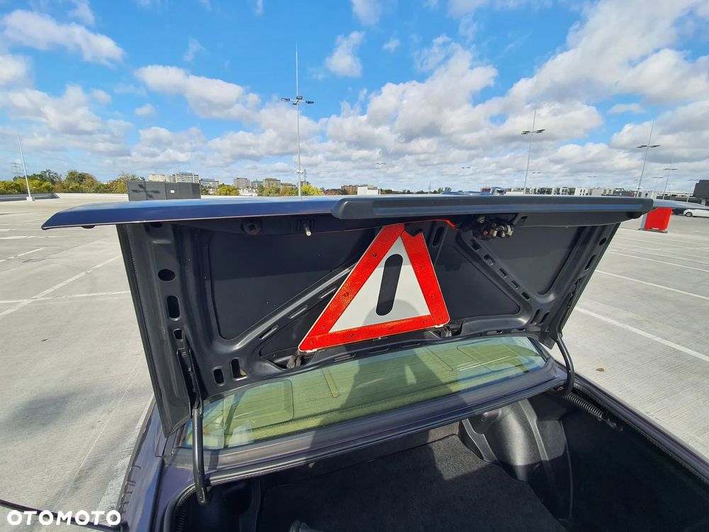 Mercedes-Benz W201 (190) - 27