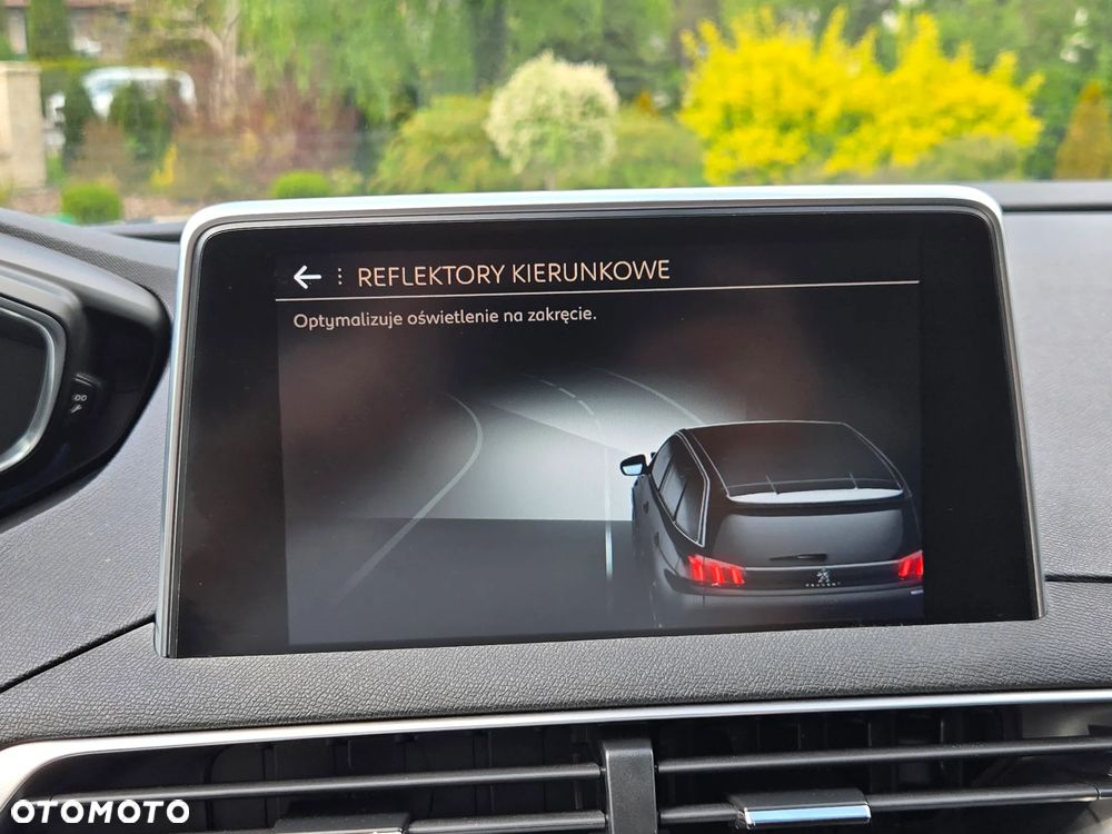 Peugeot 5008 BlueHDI 130 Allure Business-Paket - 28