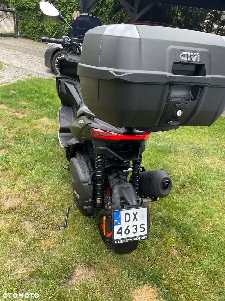 Aprilia SR - 2