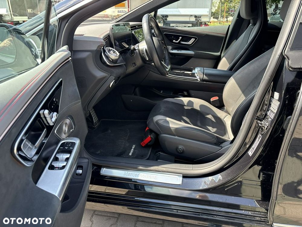 Mercedes-Benz EQE 500 4Matic AMG Line - 11