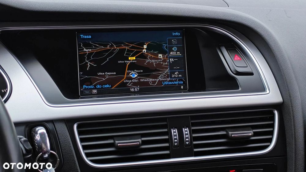 Audi A4 Avant 2.0 TDI ultra DPF Ambiente - 29