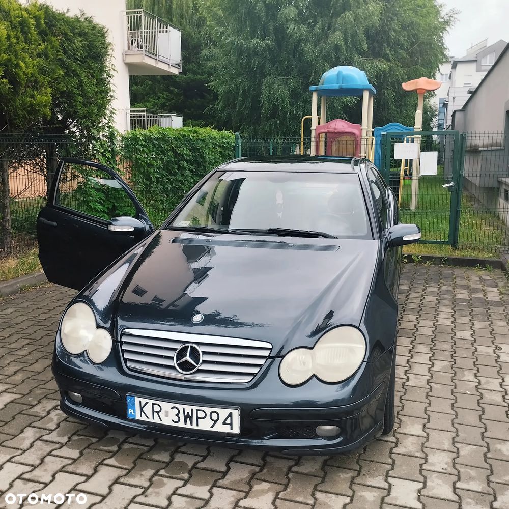 Mercedes-Benz Klasa C 180 Kompressor Sportcoupe - 10
