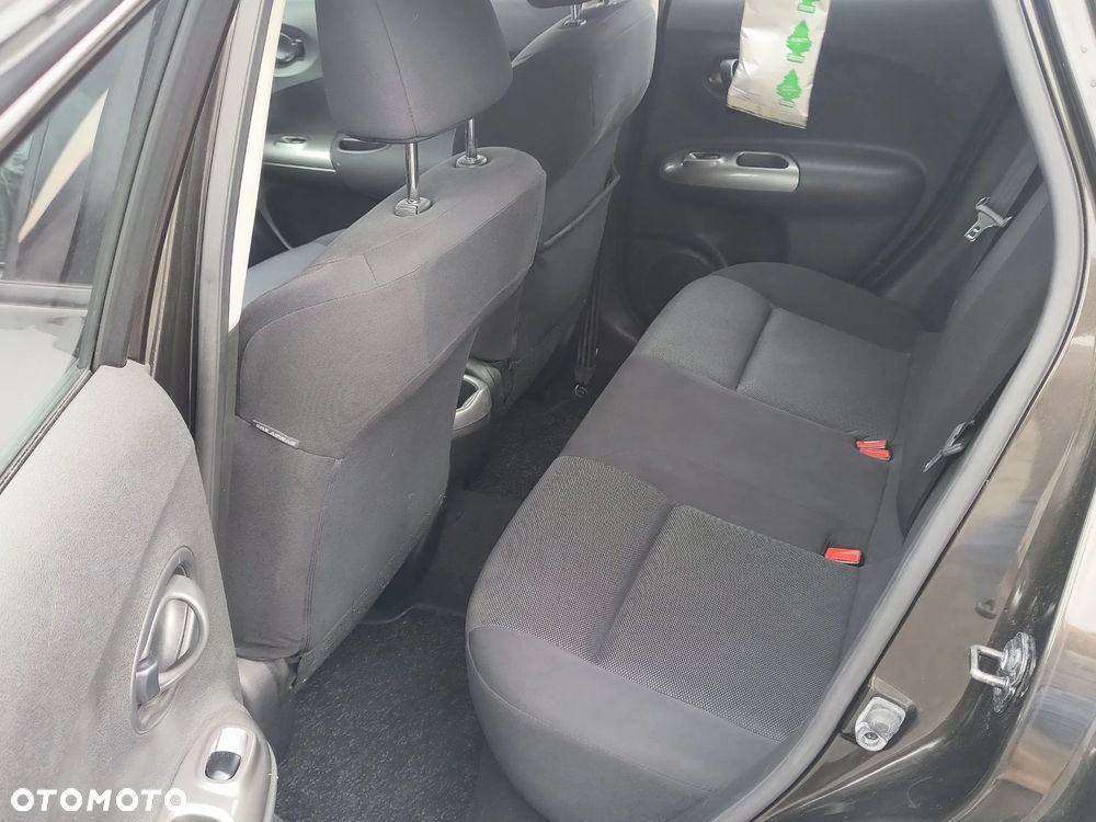 Nissan Juke 1.6 Visia - 14