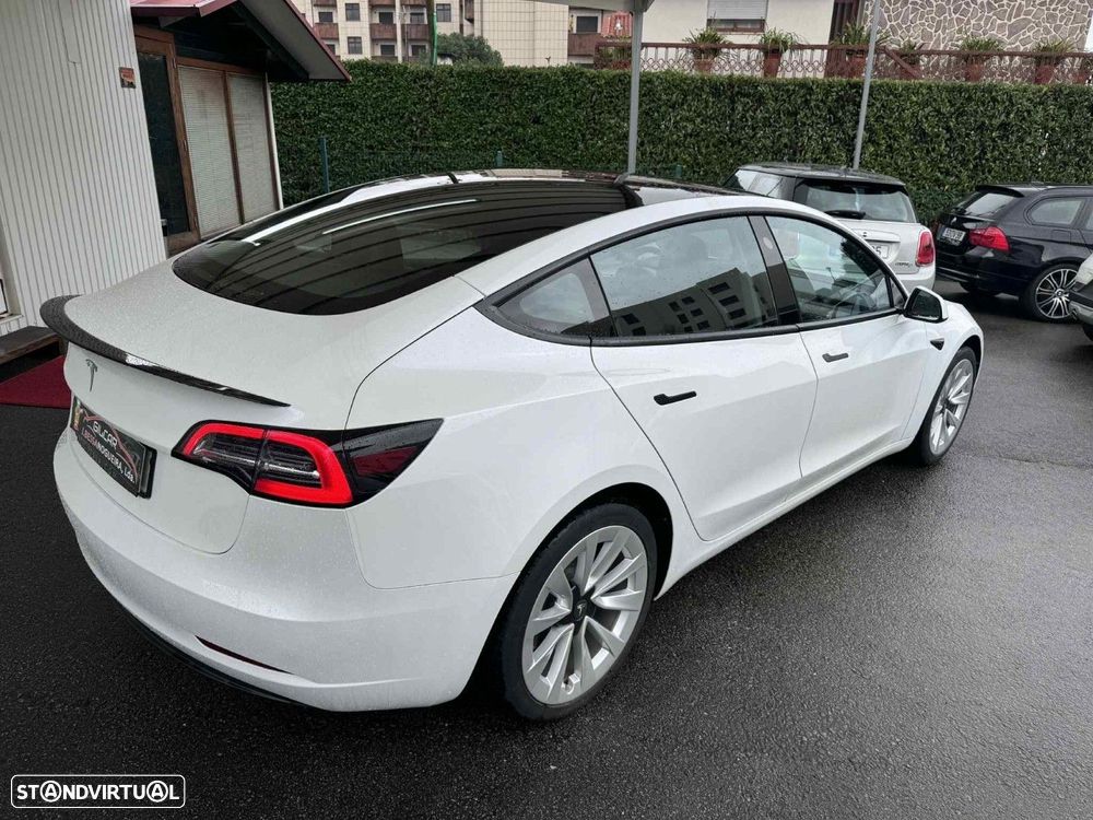 Tesla Model 3 Standard Range Plus RWD - 5