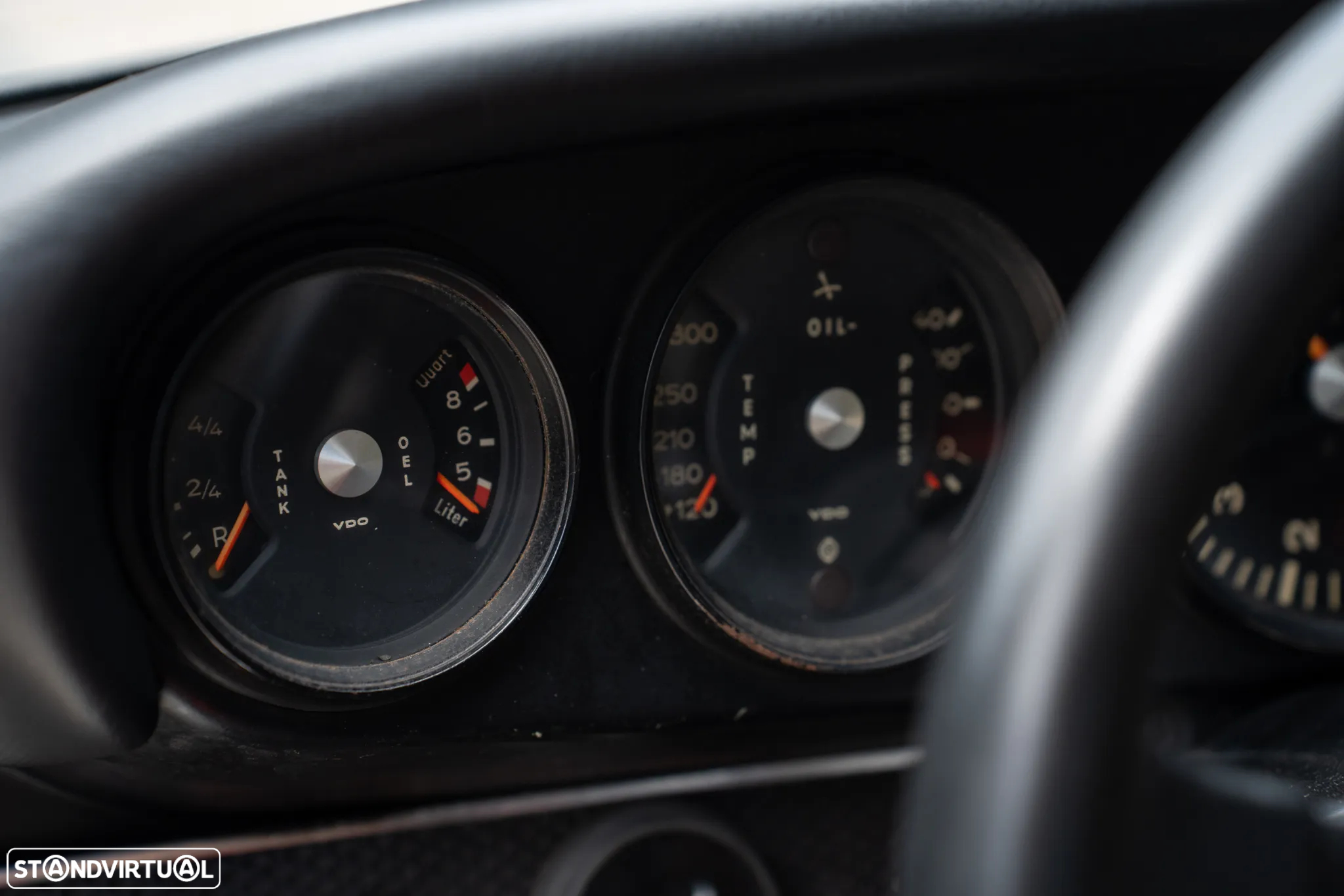 Porsche 911 Série F - 39