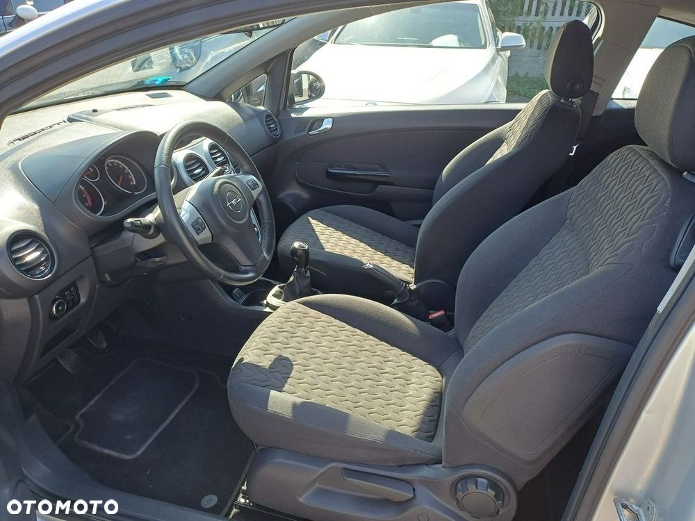 Opel Corsa 1.4 16V Edition - 15