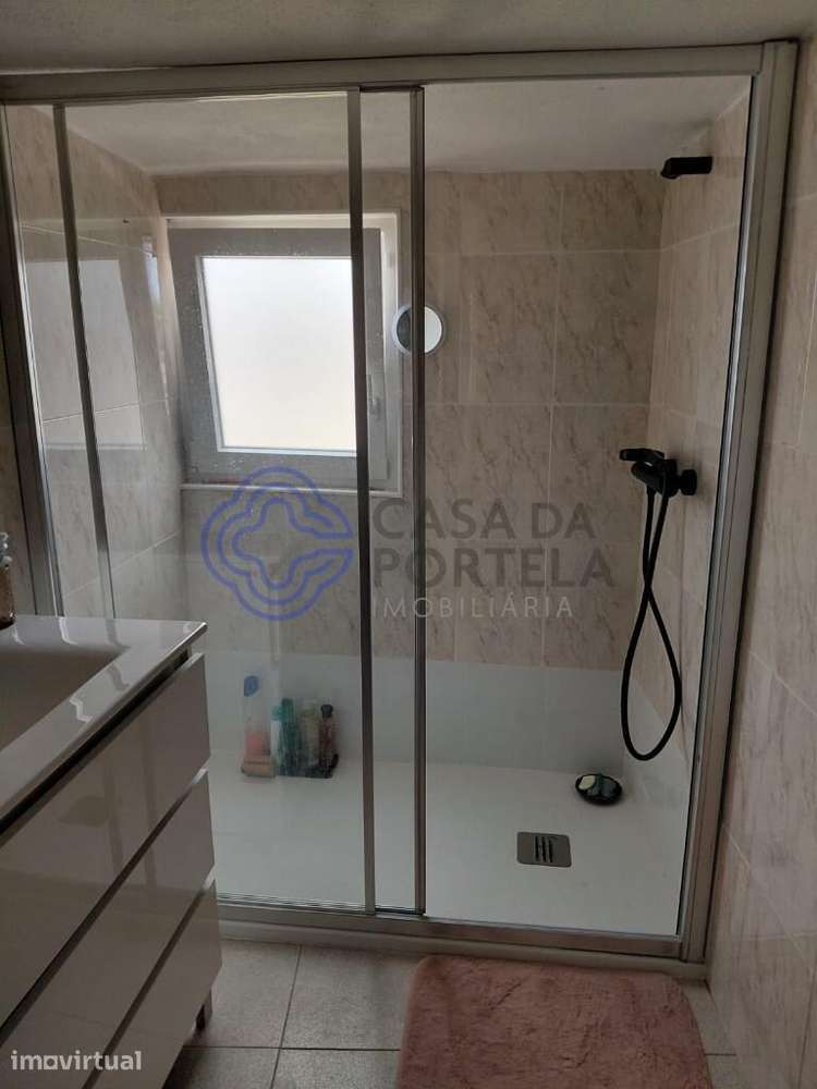 Moradia T2 com jardim e anexos| Vale Maceira|Lousã - Grande imagem: 3/43
