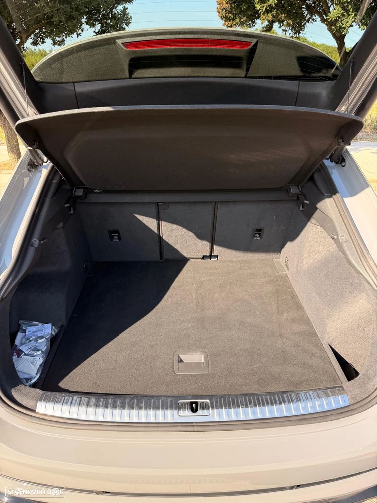 Audi RS Q3 Sportback 2.5 TFSI quattro S tronic - 19