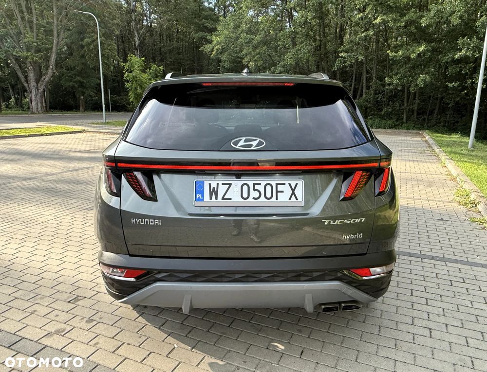 Hyundai Tucson 1.6 T-GDi HEV Executive 2WD - 11