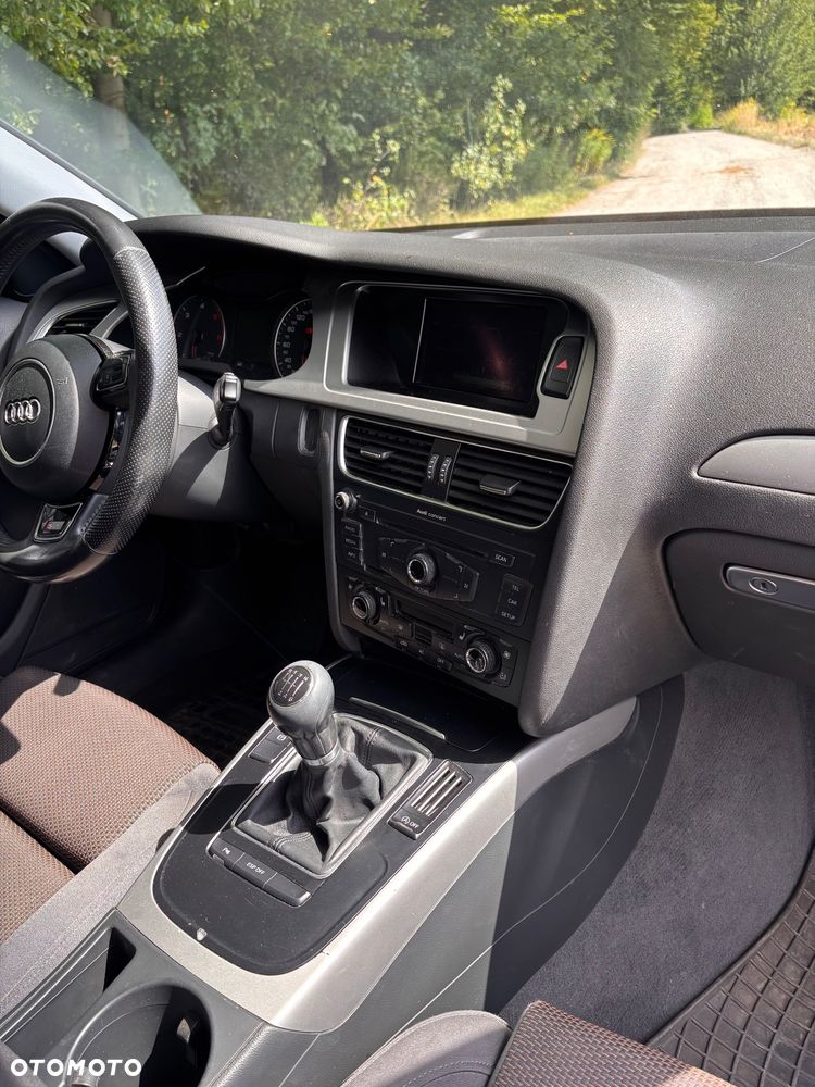 Audi A4 Allroad 2.0 TDI Quattro - 13