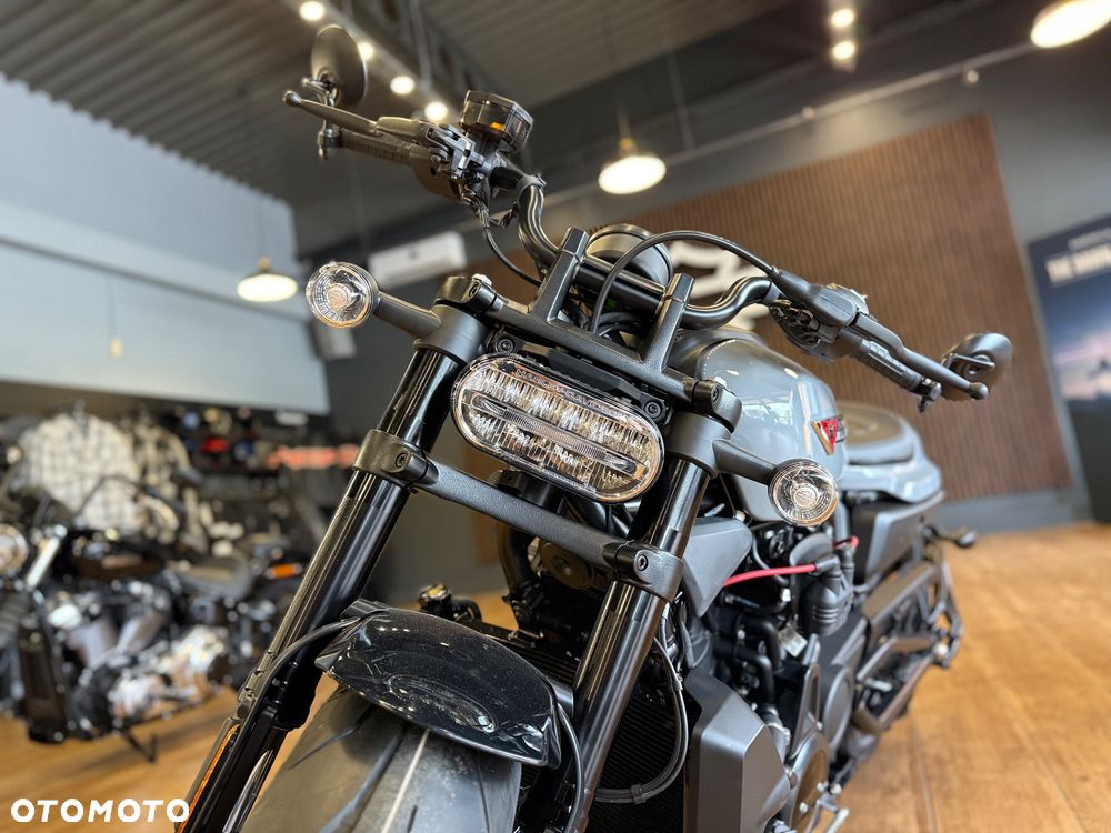 Harley-Davidson Sportster - 4
