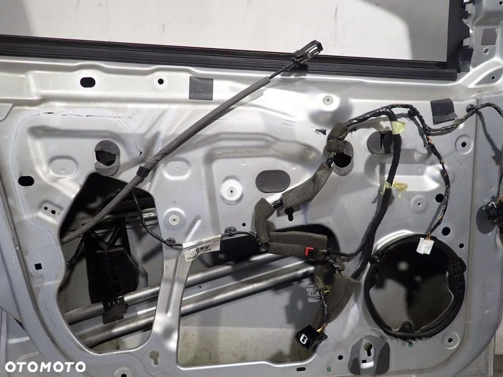 DRZWI LEWY PRZÓD FORD FOCUS MK3 KOL: OB - 5
