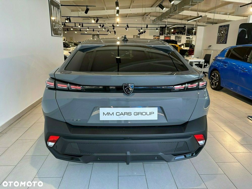 Peugeot 408 - 7
