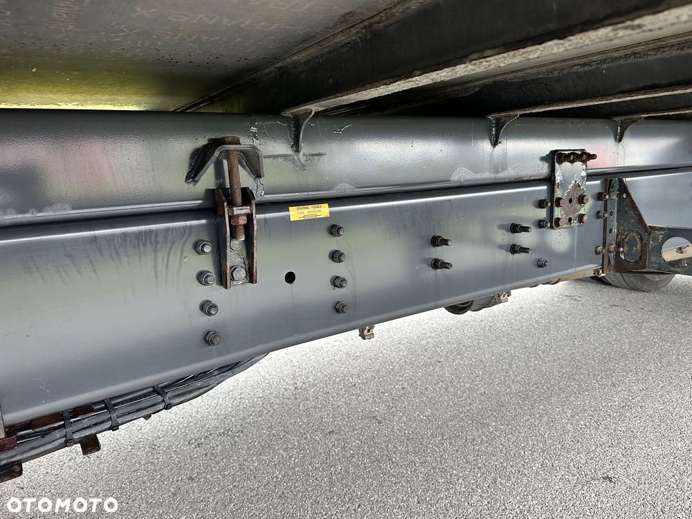 Scania P250 euro6 z Holandii kontener izoterma 19palet - 5