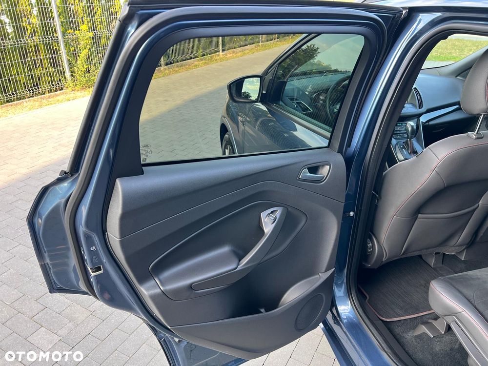 Ford Kuga 2.0 EcoBlue 4x4 ST-LINE - 27