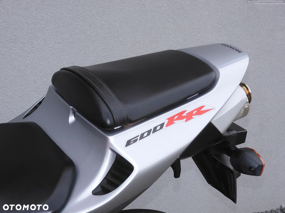 Honda CBR - 33
