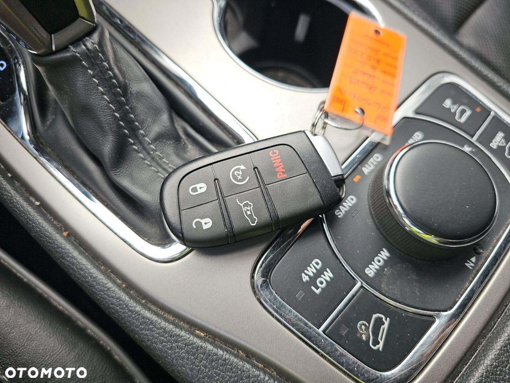 Jeep Grand Cherokee 3.6 V6 Overland - 11