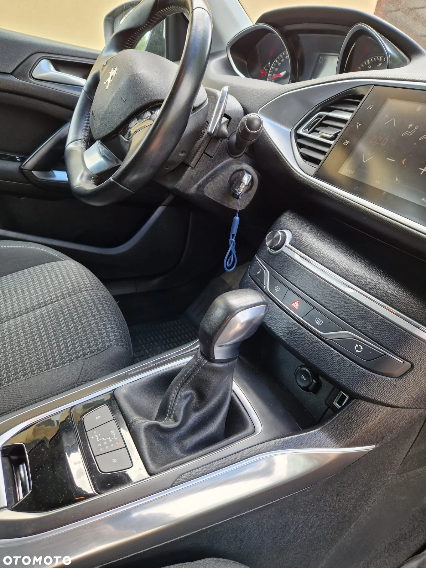 Peugeot 308 1.5 BlueHDi Style S&S EAT8 - 10
