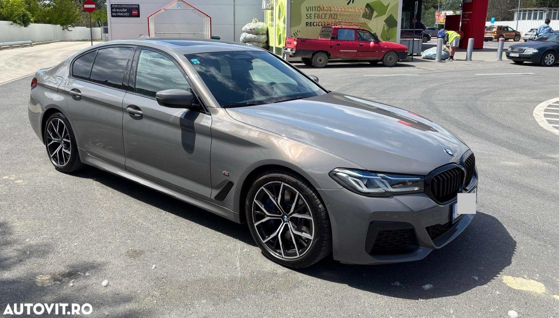 BMW Seria 5 530d xDrive AT MHEV - 6