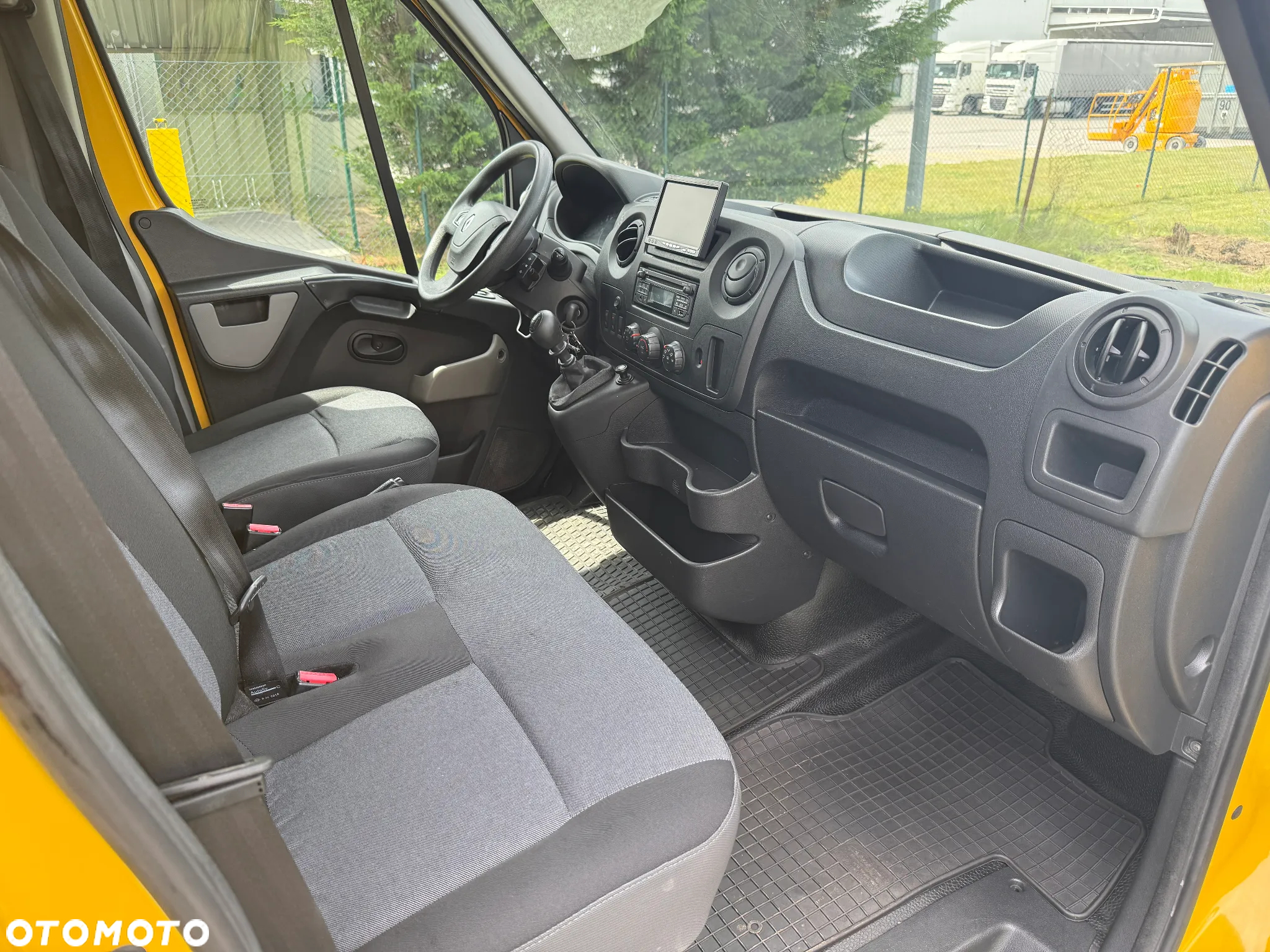 Renault Master - 16