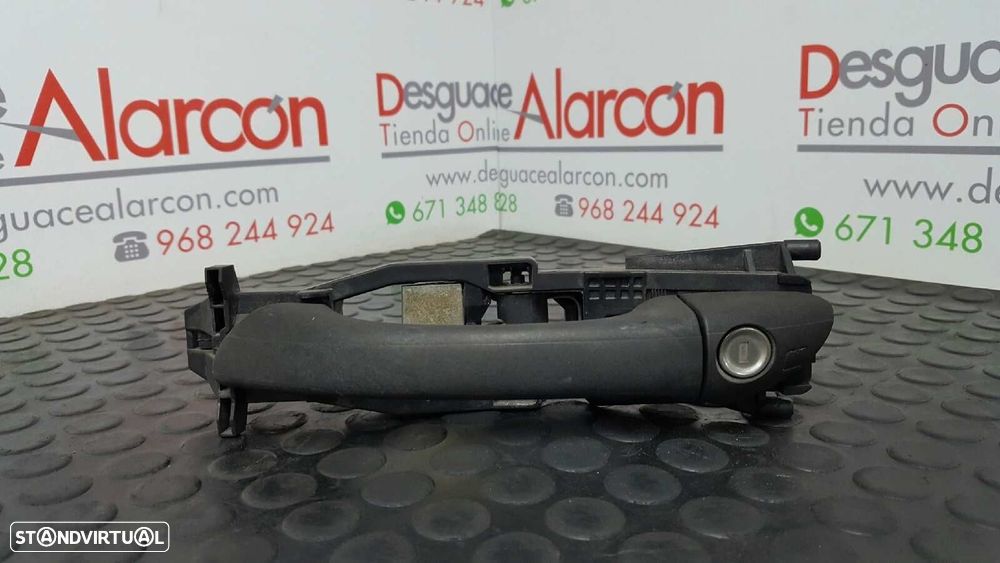 PUXADOR EXTERIOR FRENTE ESQUERDO MERCEDES CLASE C (W203) FAMILIAR C 200 T CDI (L... - 1