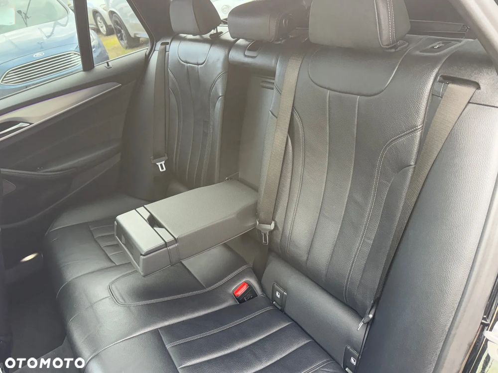 BMW Seria 5 540d xDrive M Sport sport - 18
