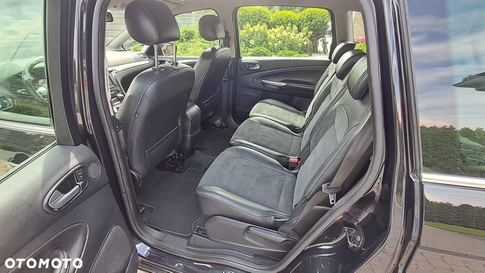 Ford S-Max - 6