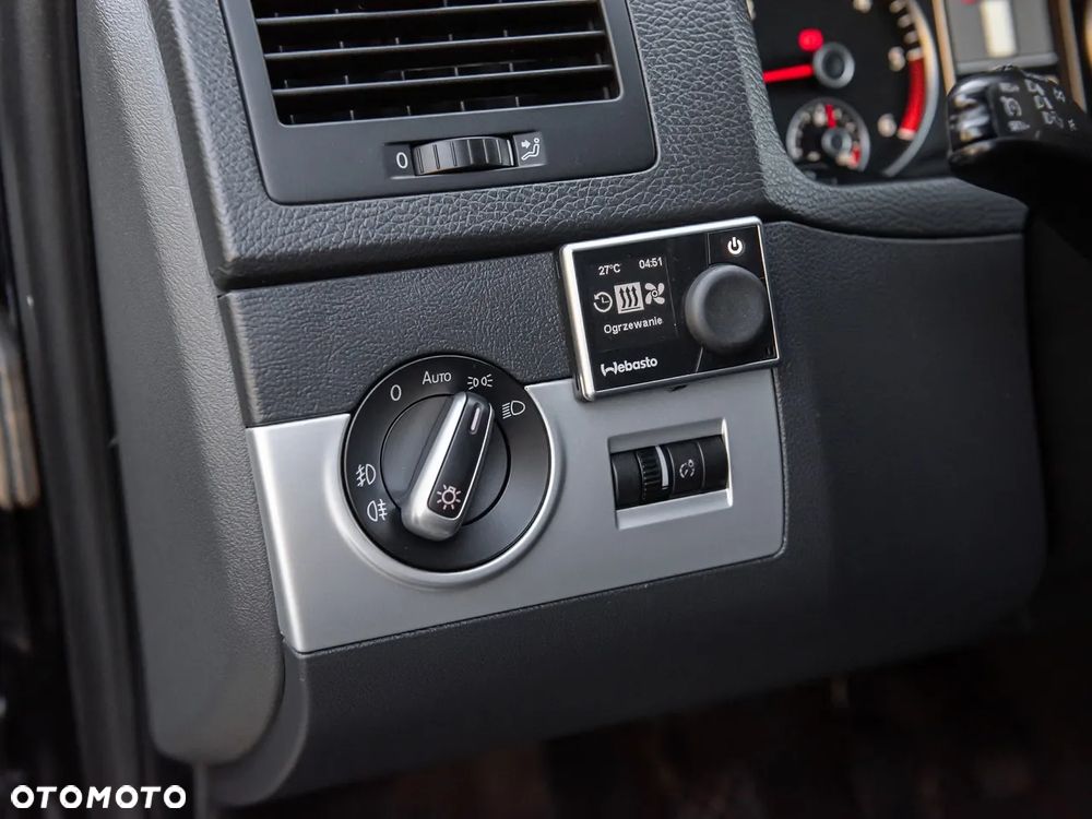 Volkswagen Multivan - 15