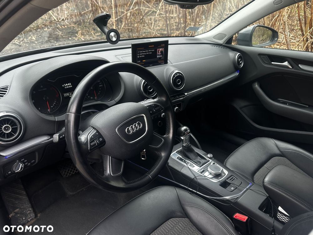 Audi A3 Sportback 2.0 TDI clean diesel Ambition S tronic - 13