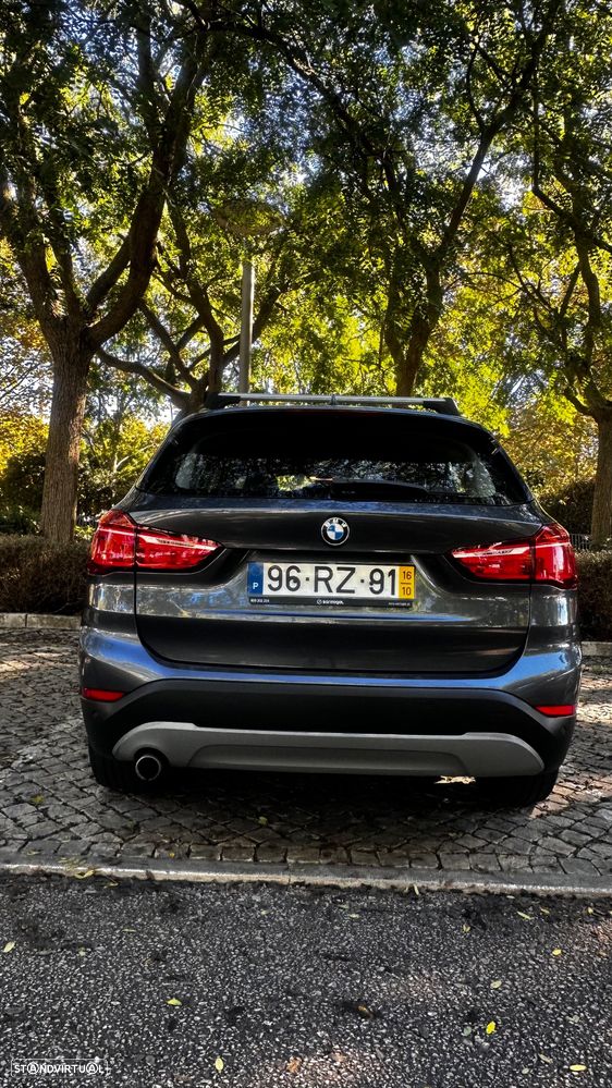 BMW X1 16 d sDrive Line Sport - 6