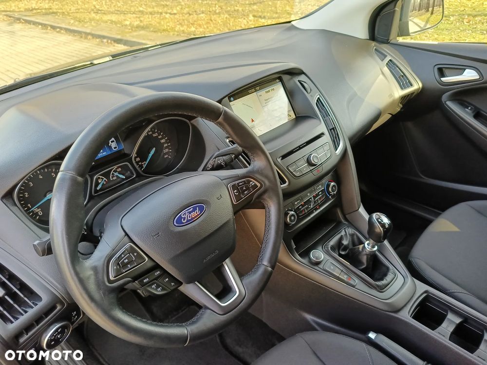 Ford Focus - 10