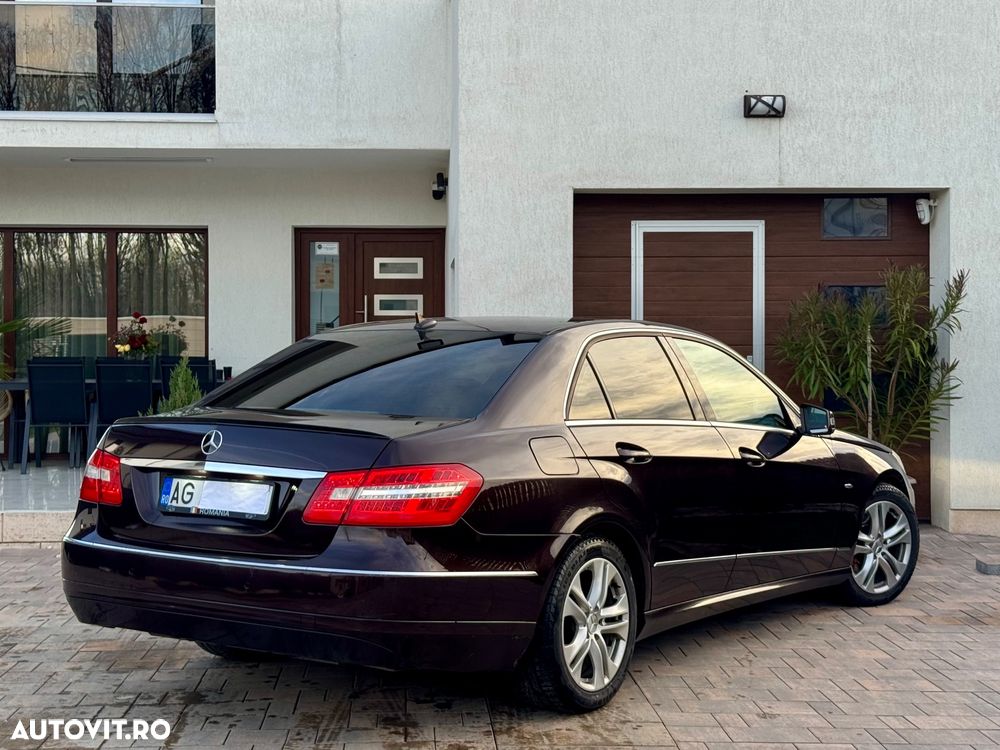 Mercedes-Benz E 250 CDI DPF BlueEFFICIENCY Automatik Avantgarde - 4