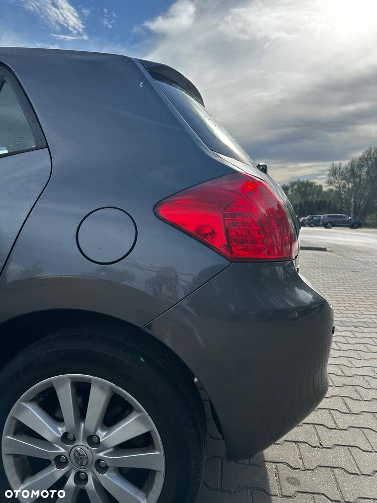 Toyota Auris 2.0 D-4D Sol - 16