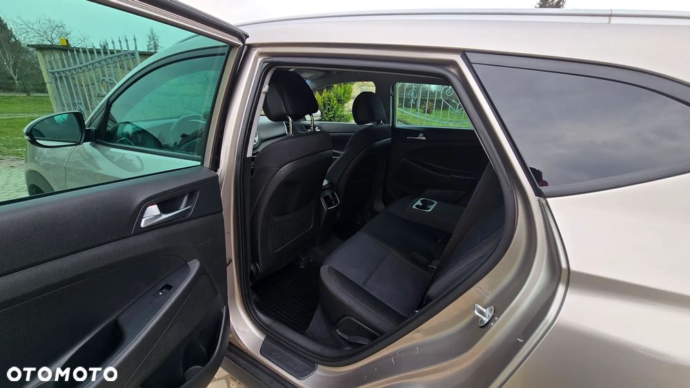 Hyundai Tucson 1.6 GDi 2WD Select - 20