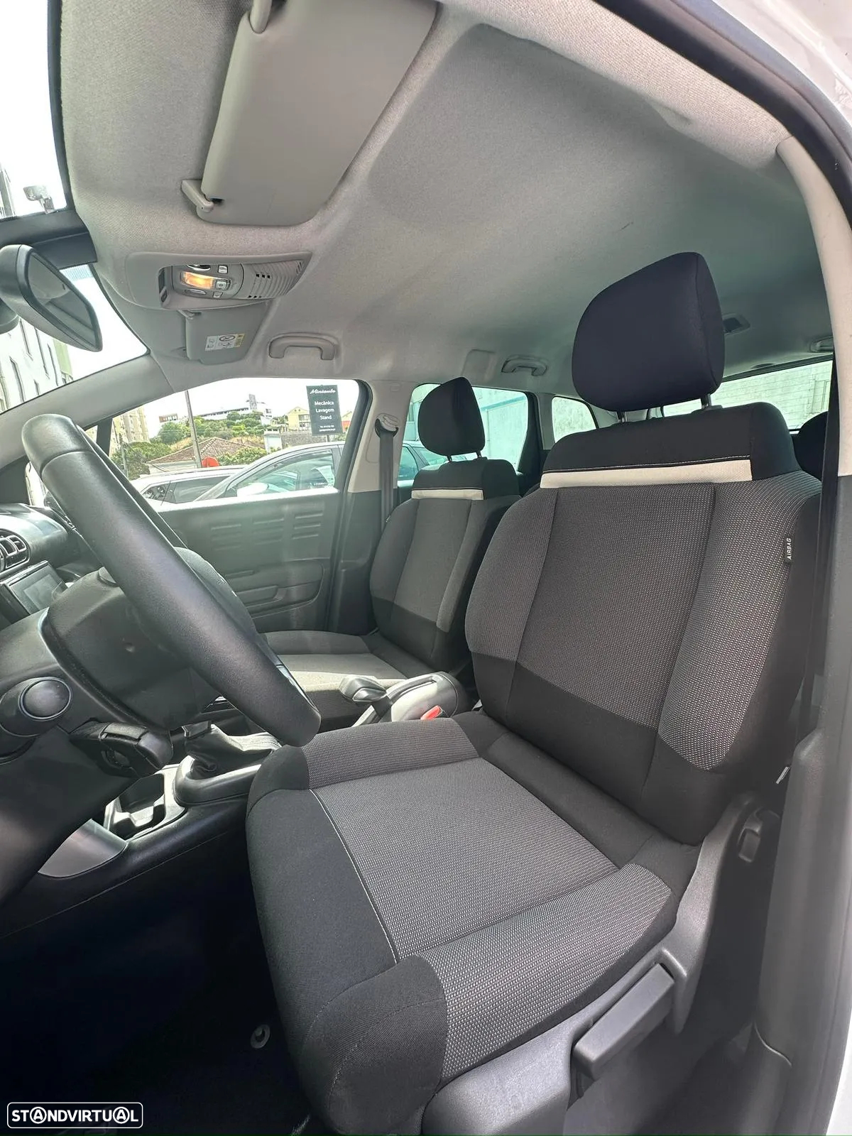 Citroën C3 Aircross 1.2 PureTech Feel EAT6 - 8