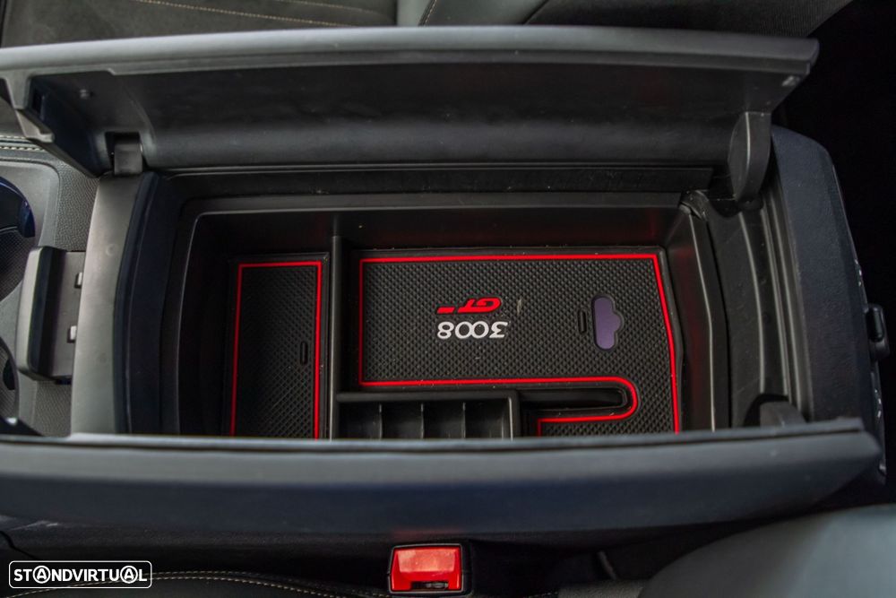 Peugeot 3008 1.5 BlueHDi GT EAT8 - 55