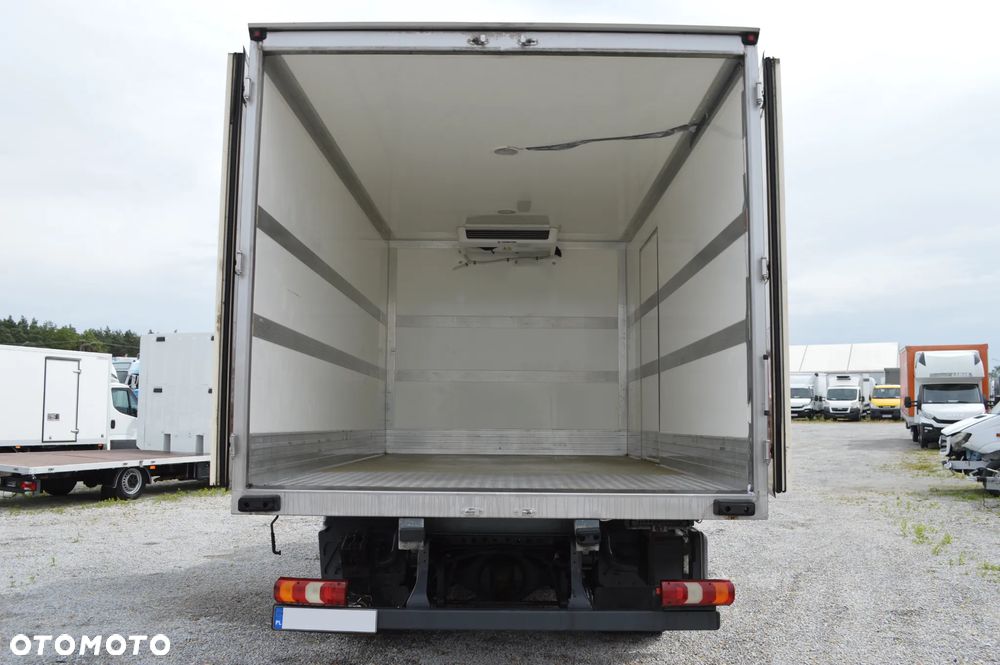Mercedes-Benz Atego 716 CHŁODNIA IZOTERMA BOCZNE DRZWI - 8