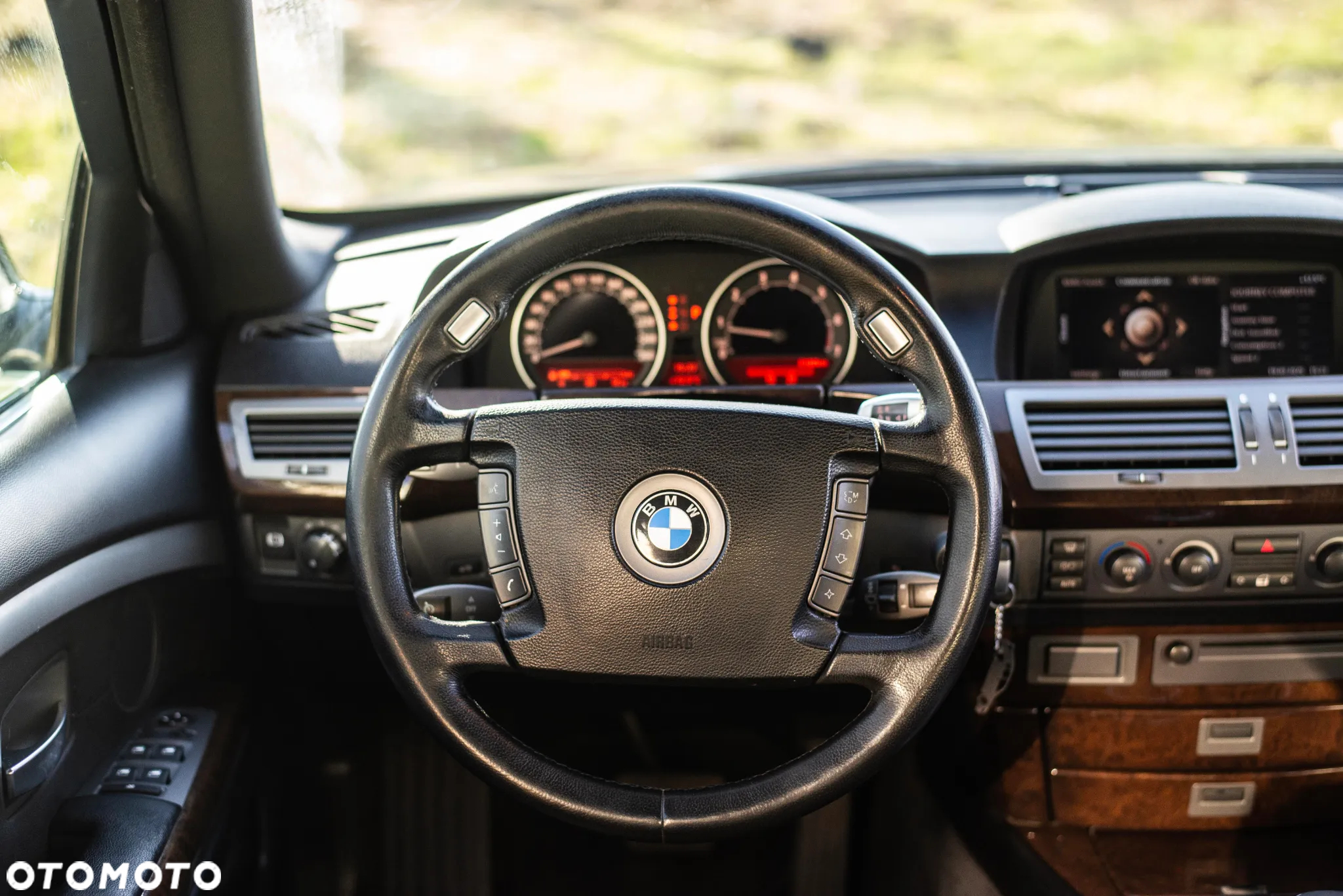 BMW Seria 7 735i - 7