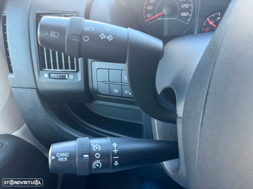Citroën Jumper 2.0 HDI 130cv L2 H2 - AR CONDICIONADO - 25