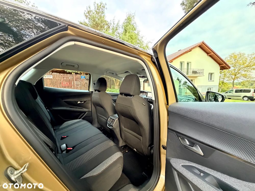 Peugeot 3008 2.0 BlueHDi Allure - 30