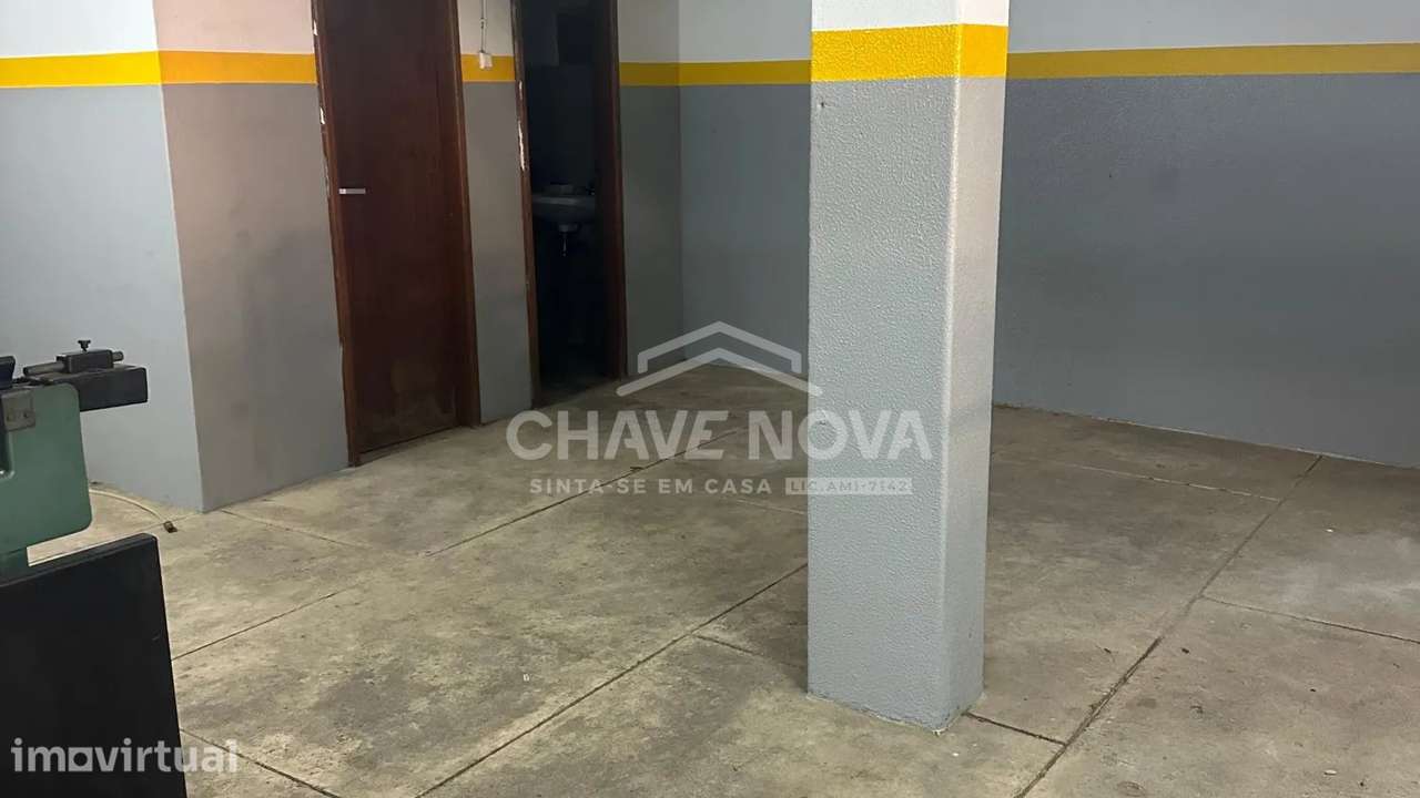 Armazém no Centro de Vila Nova de Gaia - Grande imagem: 4/7
