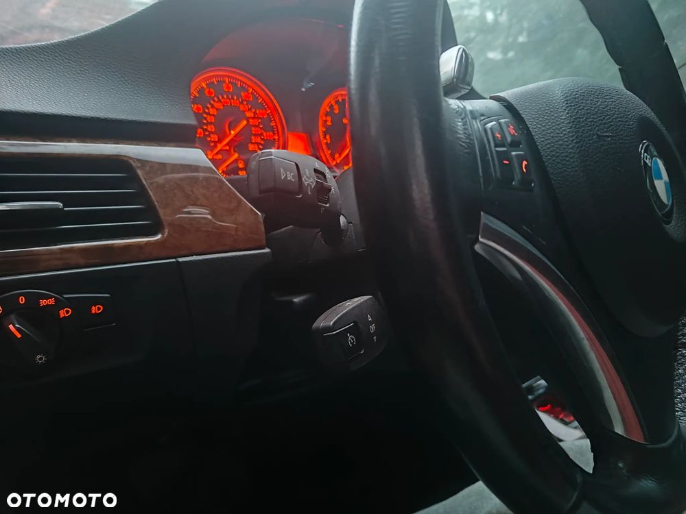 BMW Seria 3 - 10
