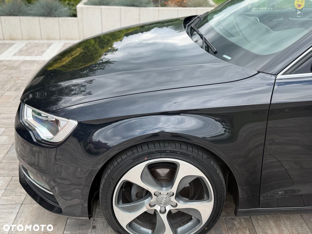 Audi A3 Sportback 2.0 TDI S line Sportpaket - 25