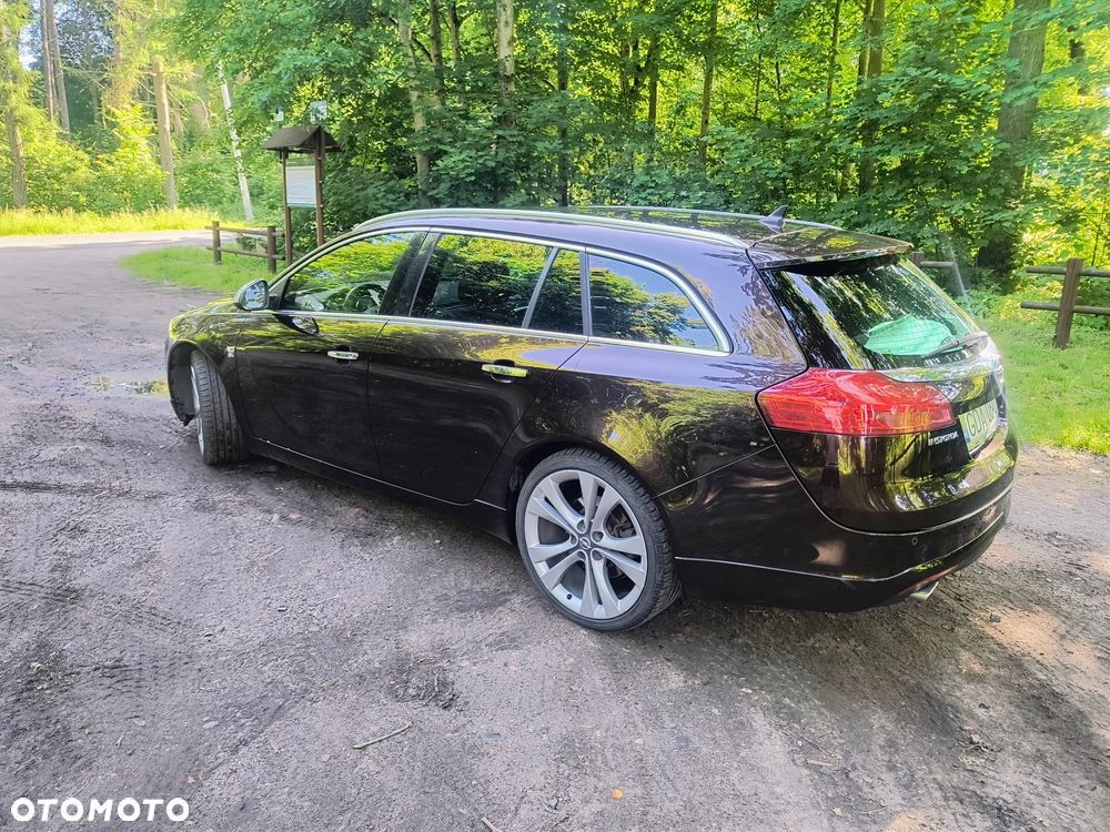 Opel Insignia 2.0 Bi Turbo CDTI 4x4 - 2