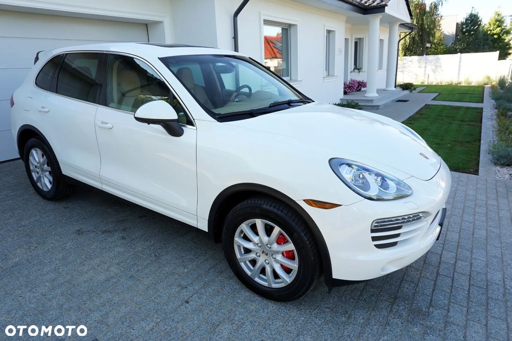 Porsche Cayenne - 2